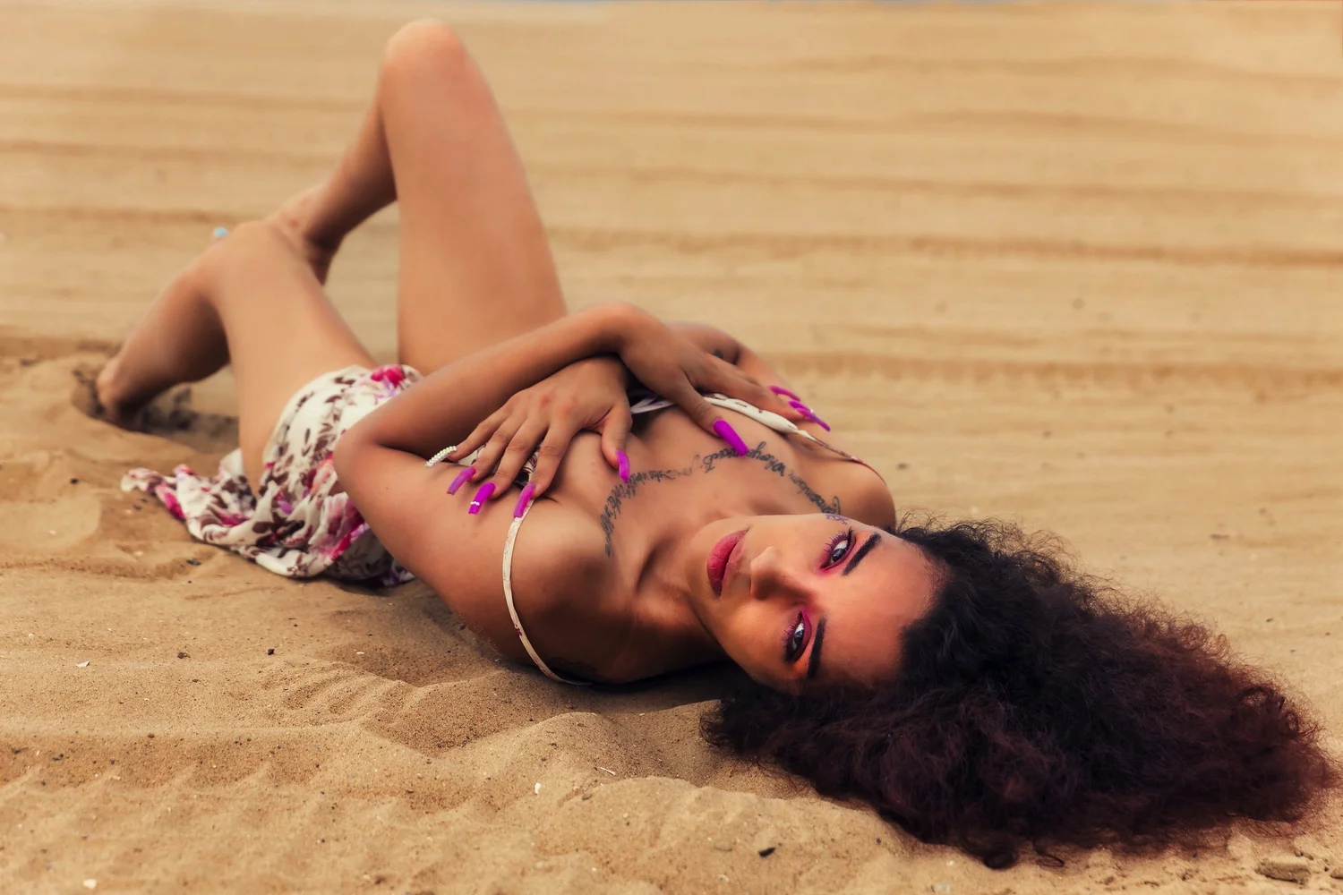 Contemporary-Glamour-Photographer-Colleen-Channer-Portraits-Best-NJ-Photographer-Copyright-2022-7